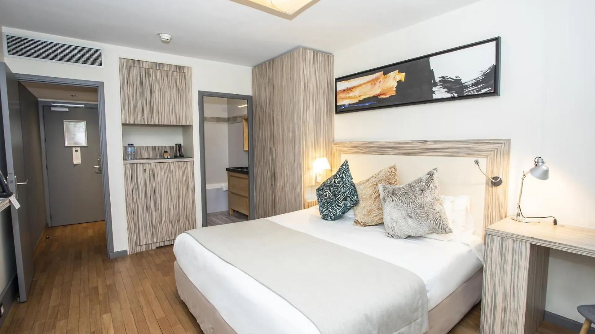 Eden Hotel & Spa Cannes 4*,